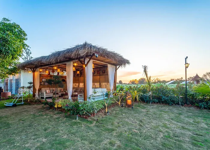 Geeta Bagh Estate- Luxury Farm Retreat With Pool, Pushkar
