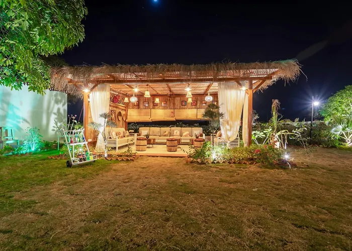 Geeta Bagh Estate- Luxury Farm Retreat With Pool, Pushkar