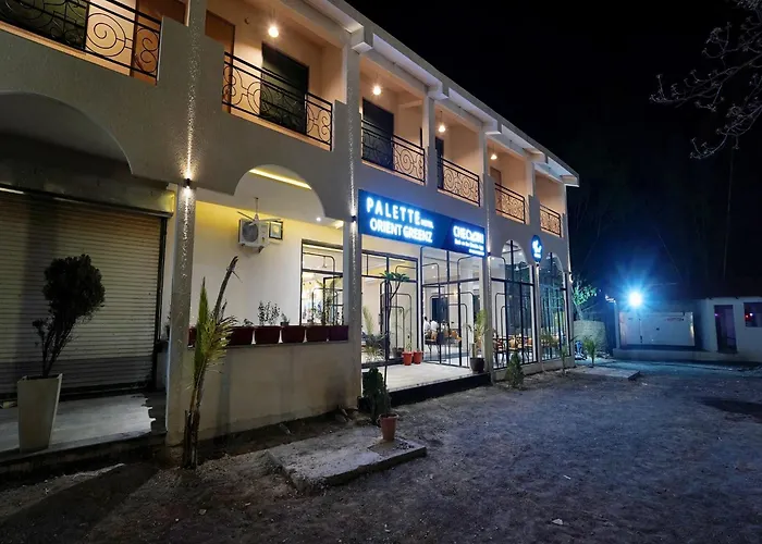 Palette Hotel Orient Greenz By Checkin, Pench