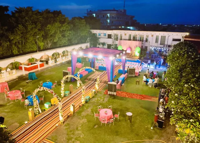 Jps Resort With Swimming Pool Near Imt Manesar