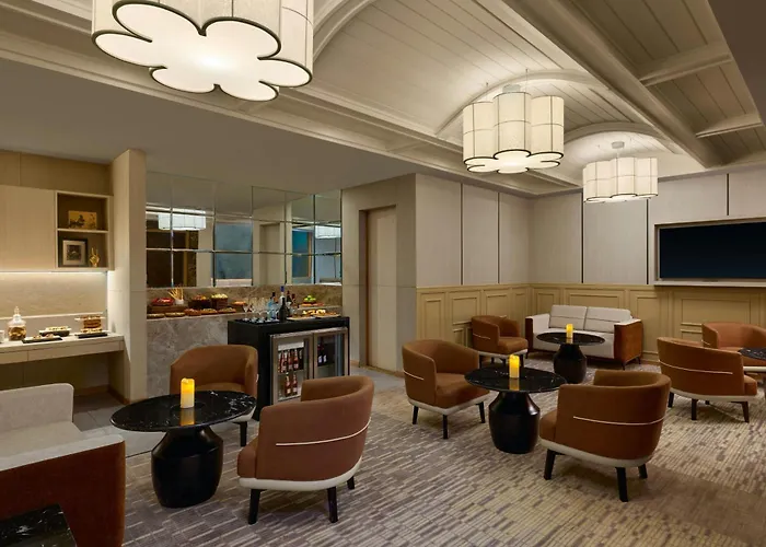 Courtyard By Marriott Kochi Infopark Hotel
