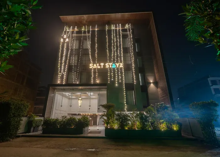 Saltstayz Select - Golf Course Road & Sector 57 Gurgaon