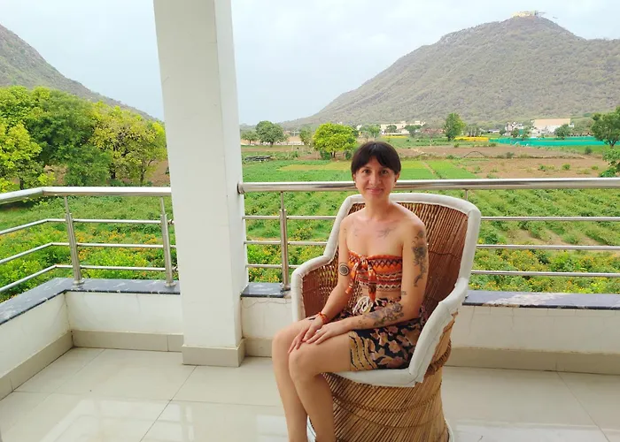 Hotel Divine Palace Pushkar