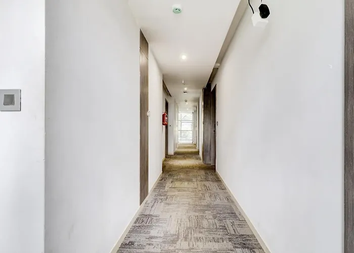 Sleek Townhouse Galexia Hotel And Resorts