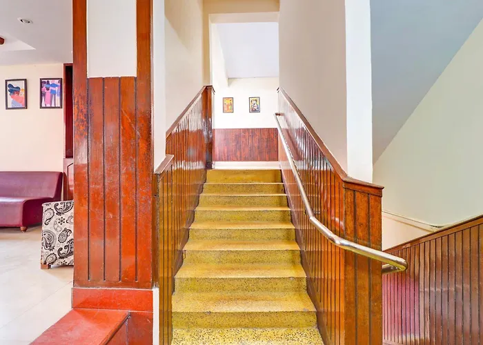 Super Collection O Pioneer Hotel Mussoorie