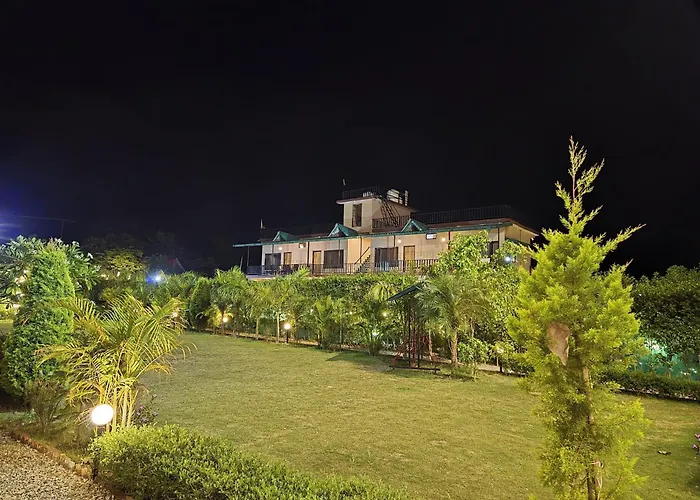 Corbett Mid Forest House - Near Dabka River
