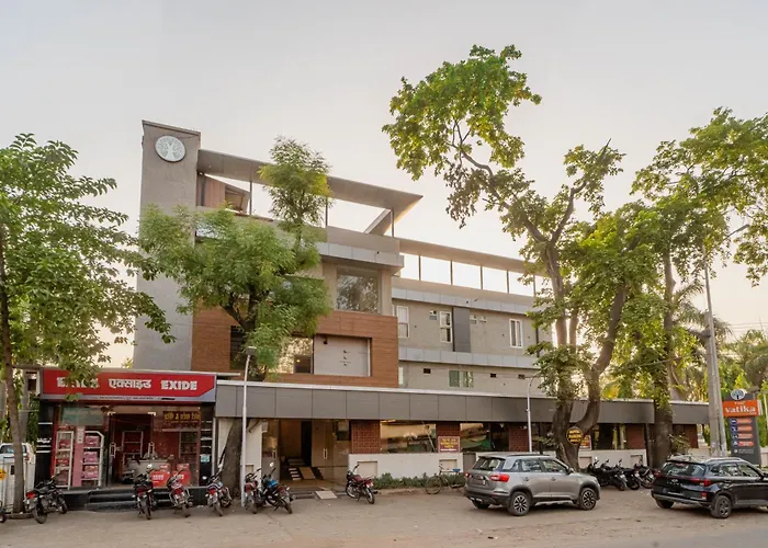 Hotel Vatika Inn