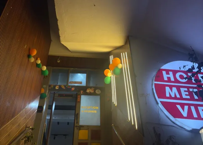 Metroview Rooms & Hotel