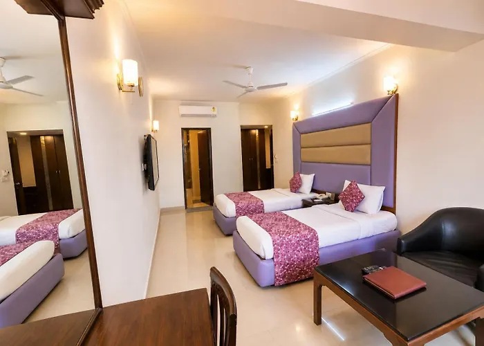 The Solace Hotel - Nehru Place