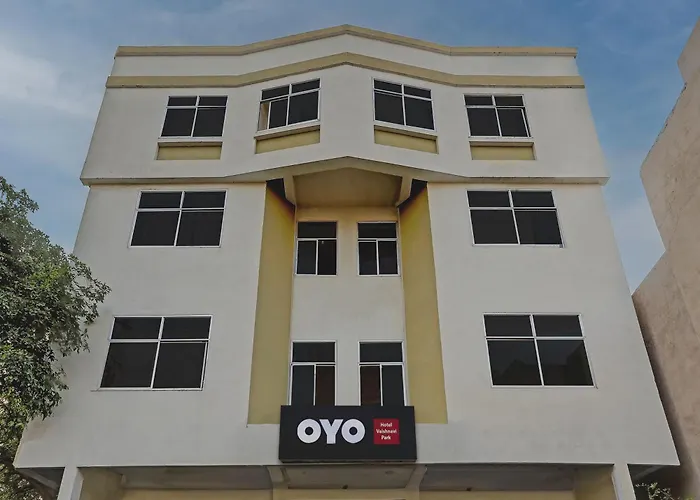 Hotel O Vaishnavi Park