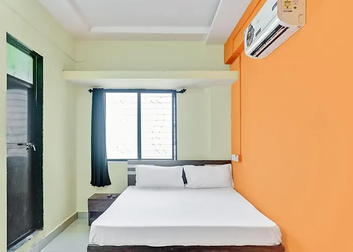 Hotel O Sai Palace Lodging