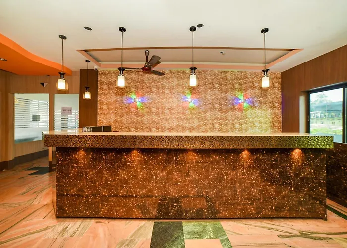 Hotel O Mayur