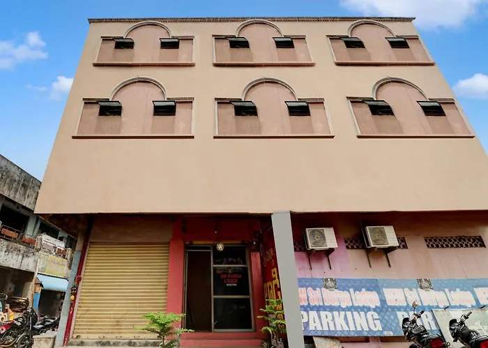 Oyo Flagship Sri Durga Lodge