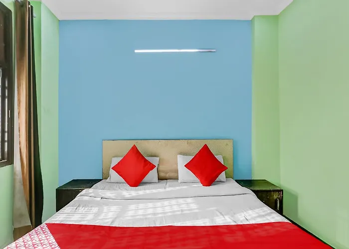 Hotel O Blue Diamond Near Jahangirpuri Metro Station