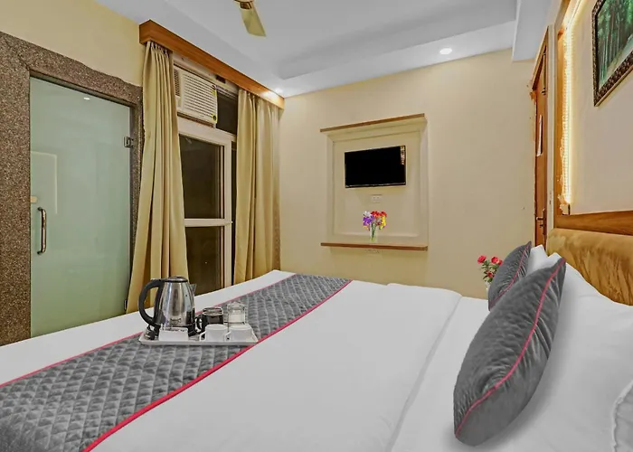 Townhouse Lucky Grand Palace