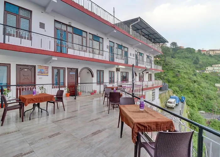 Savitri Hotel Nand Palace