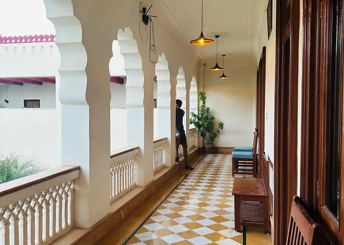 Banana Hostel Pushkar