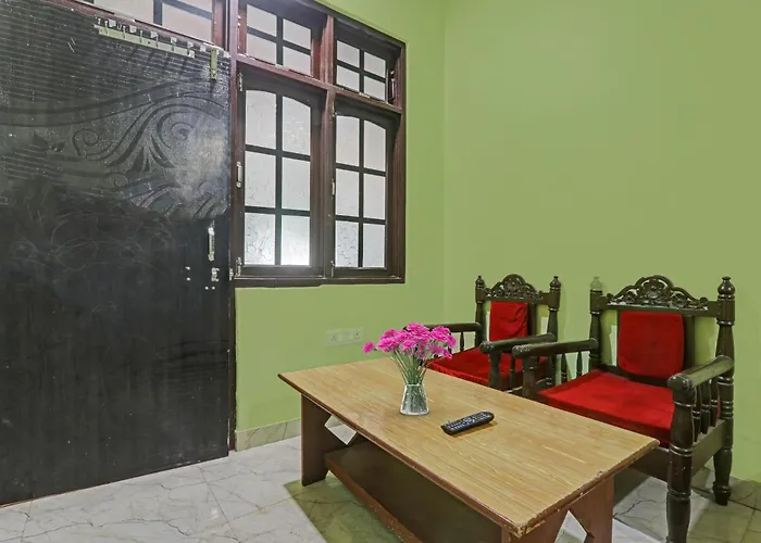 Spot On 70802 Hotel Durga Shiv