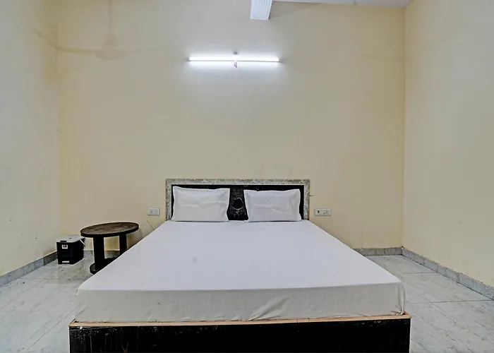 Hotel O Bhavya Guest House