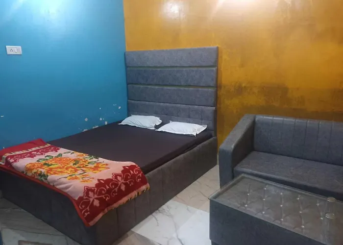 Hotel O Parinay