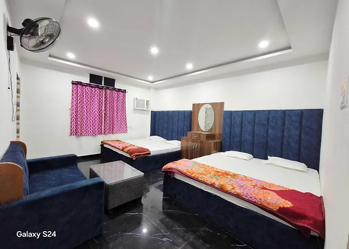 Hotel O Parinay