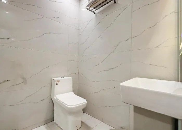 Hotel Dalton Inn New Delhi
