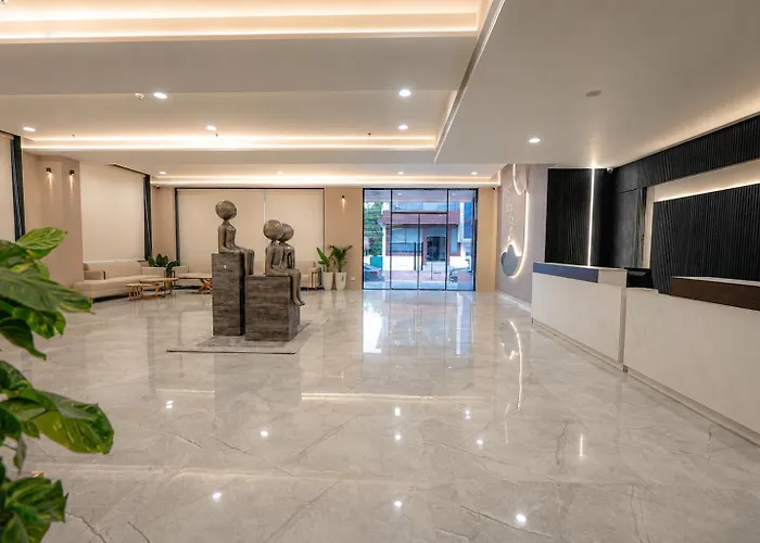 Hotel Elinor By Dazzling Hotels & Resorts
