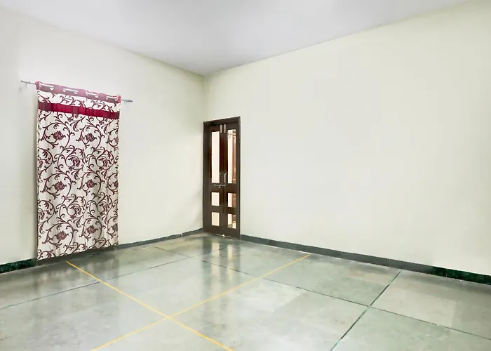 Hotel O The Baba Gest House Indore