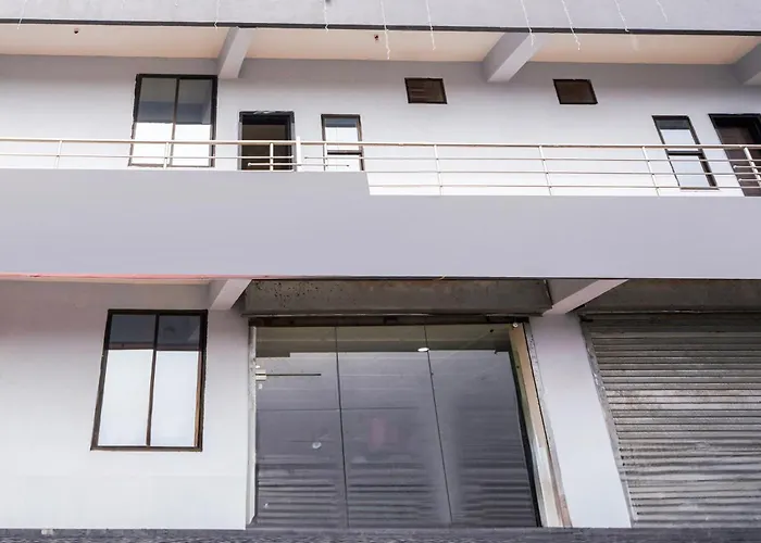 Hotel O Vijaya Guest House