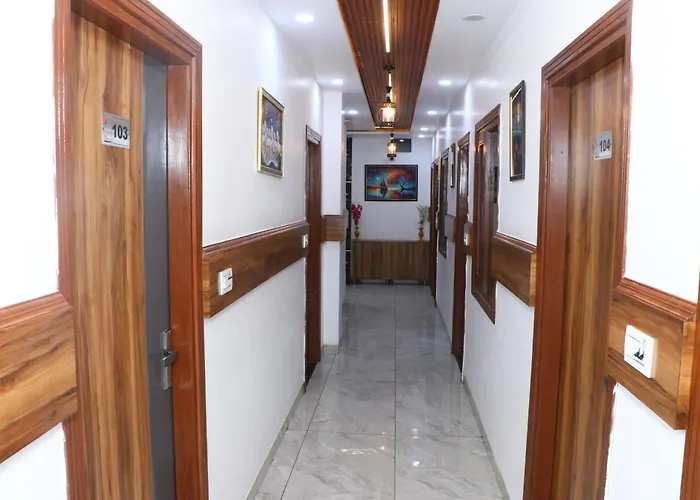 Hotel Strawberry Chandigarh