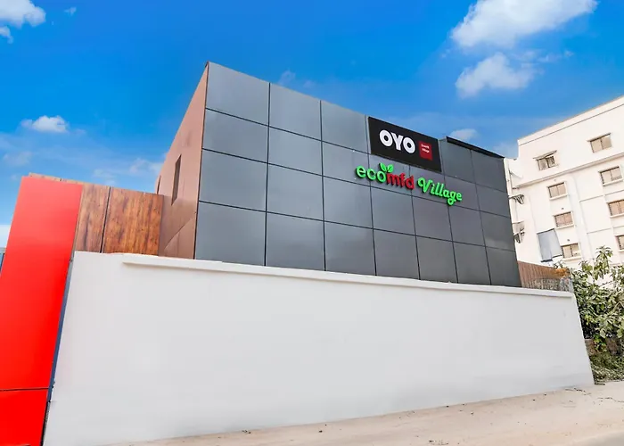 Hotel O Ecomfd Village