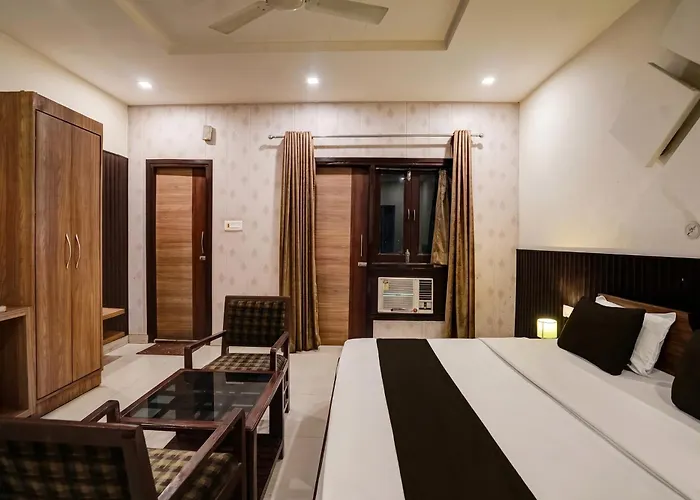 Collection O Civil Lines Rudrapur Formerly Corbett Inn