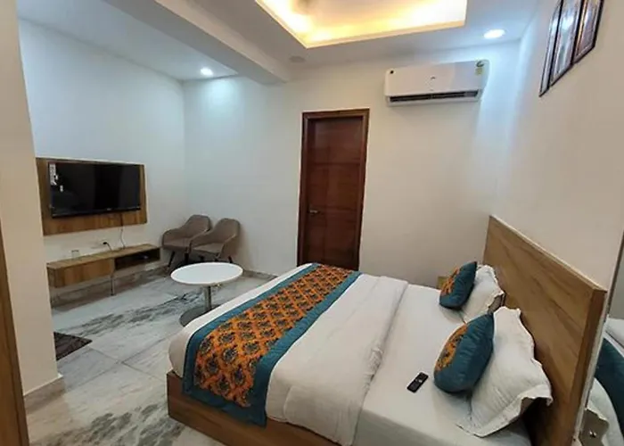Fabhotel The Param Continental