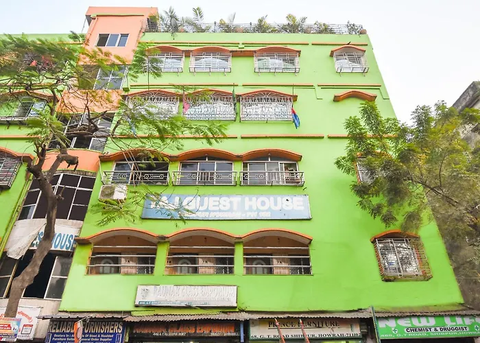 Spot On Taj Guest House