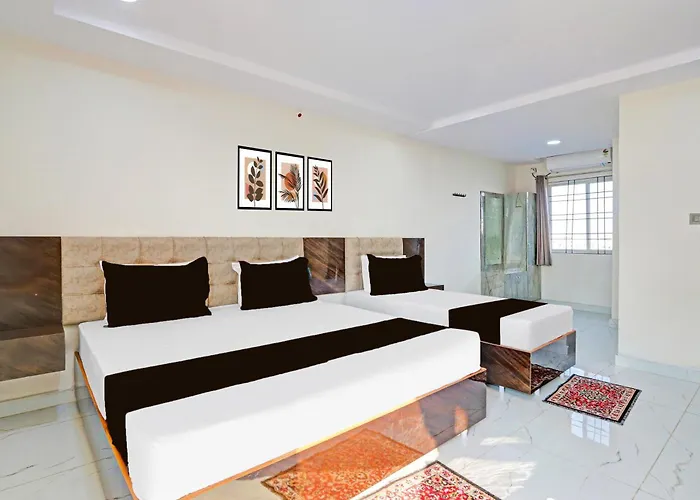 Hotel O Lotus Grand