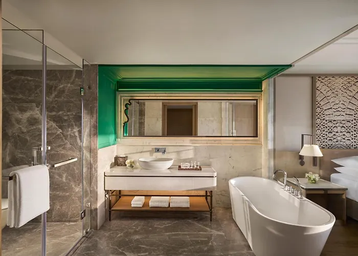 Udaipur Marriott Hotel