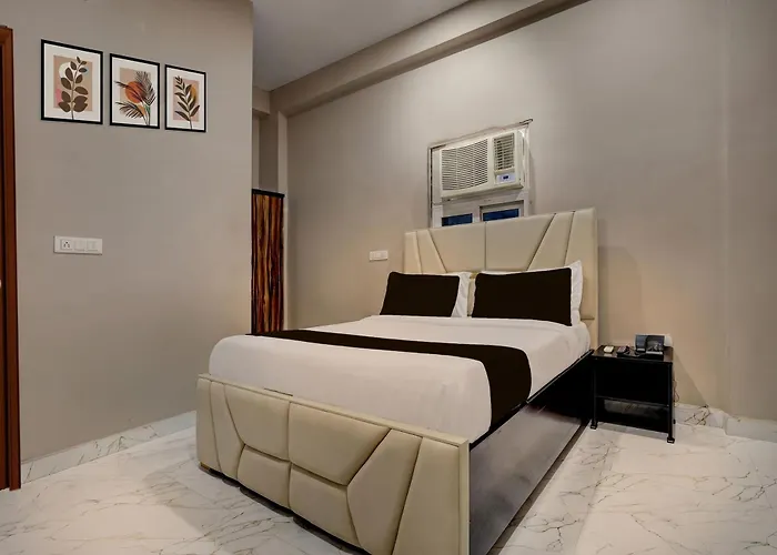 Collection O Sector 33 Gurgaon
