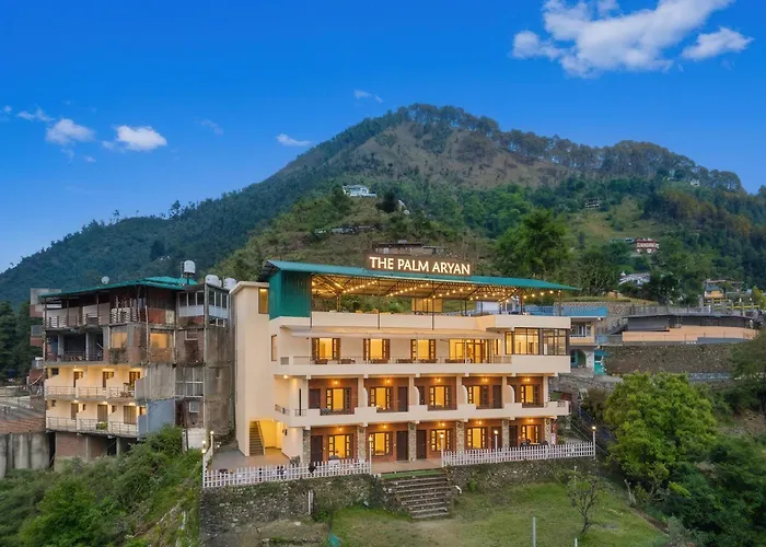 Hotel Sun Village By Palm Aryan