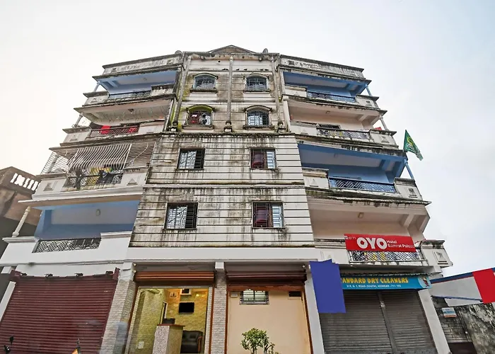 Hotel O Samrat Palace
