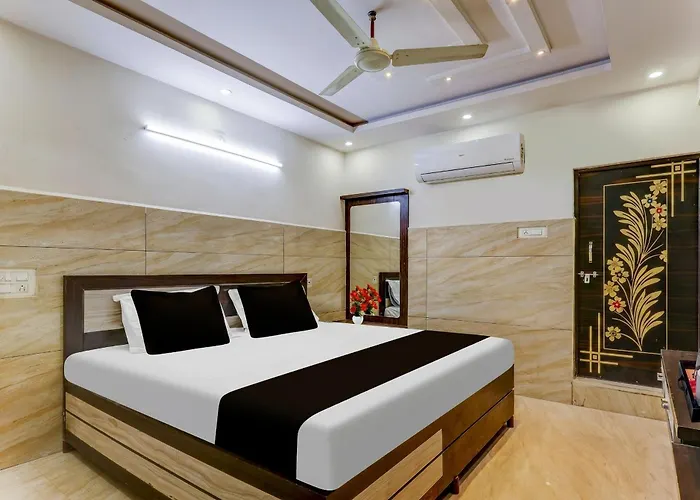 Super Hotel O Eluru Railway Station Formerly Sree Nitya Residency
