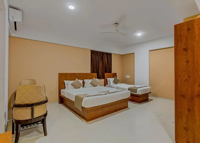 Hotel Grand Heritage Badami