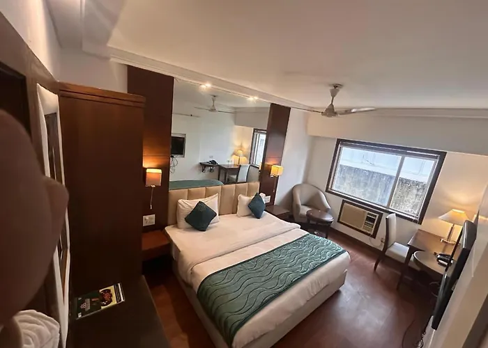 The Classic Pranav Resort A- Premium Property & Luxury Rooms With Mountain View