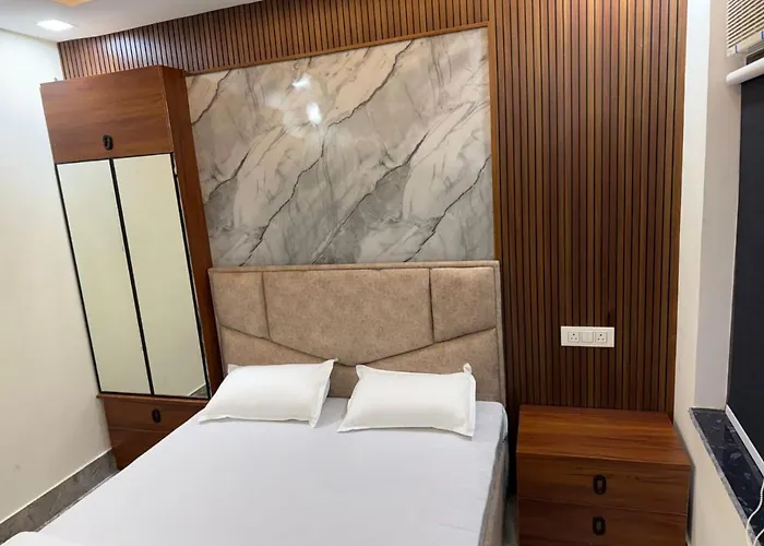 Hotel Shri Naresh