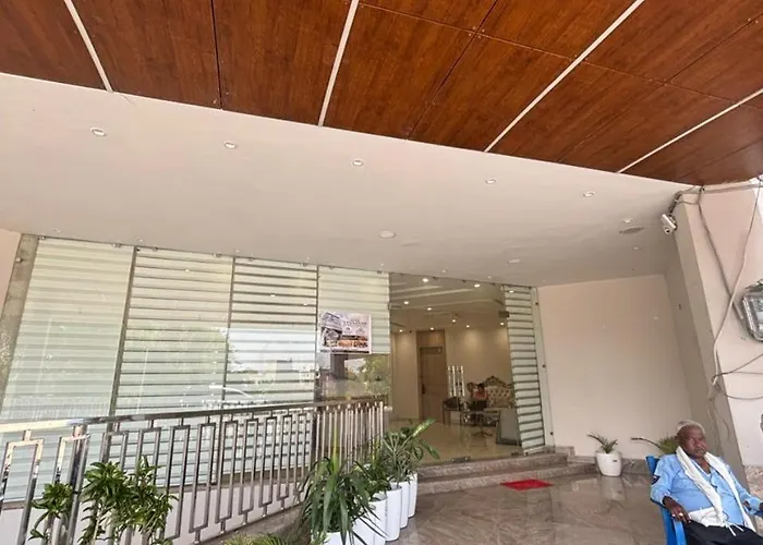 Hotel Yuvaansh Banquet & Restaurant