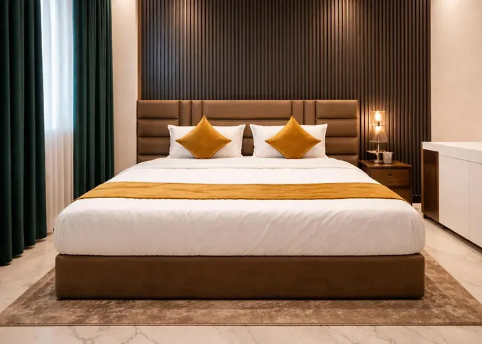 Hotel Royal Awadh Inn Near Shree Ram Mandir