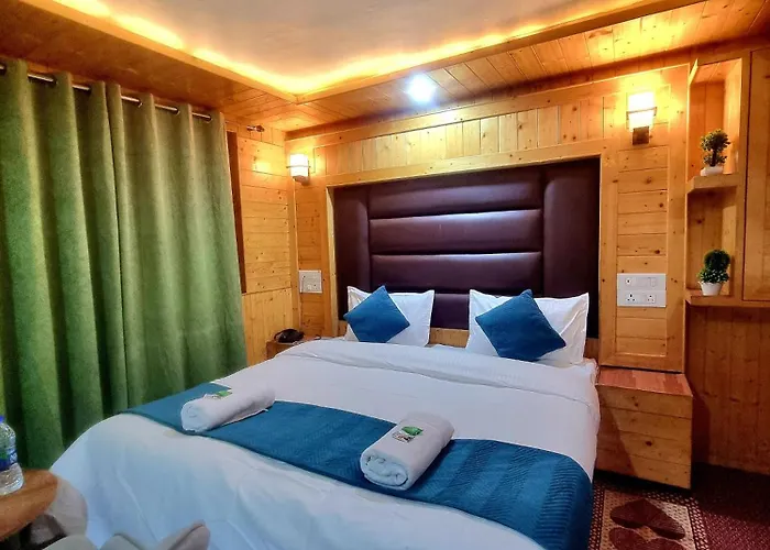K2 Alpine Hotel