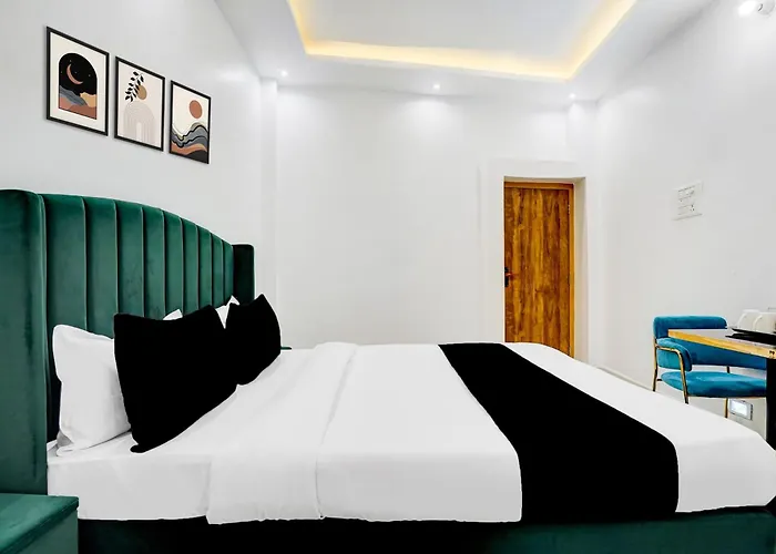 Hotel O Jaimantri Palace