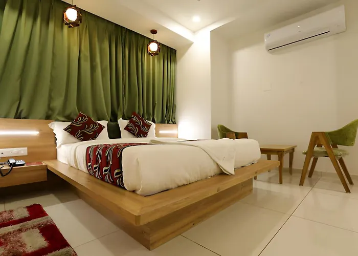 Nova Yashraj Hotel