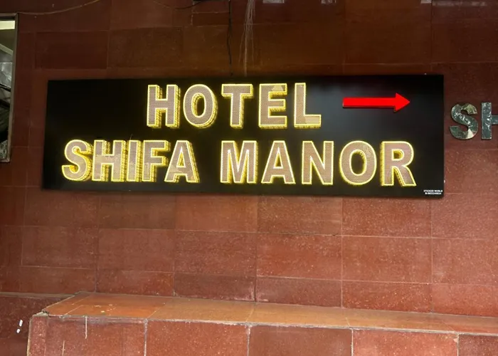 Hotel Shifa Manor