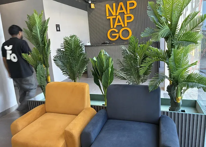 Naptapgo - Japanese Inspired Pod Hotel Katra